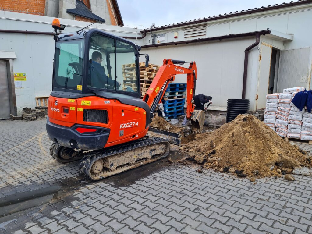 Sortownia borówki - usługi remontowo budowlane na terenie całej Polski PaketPro