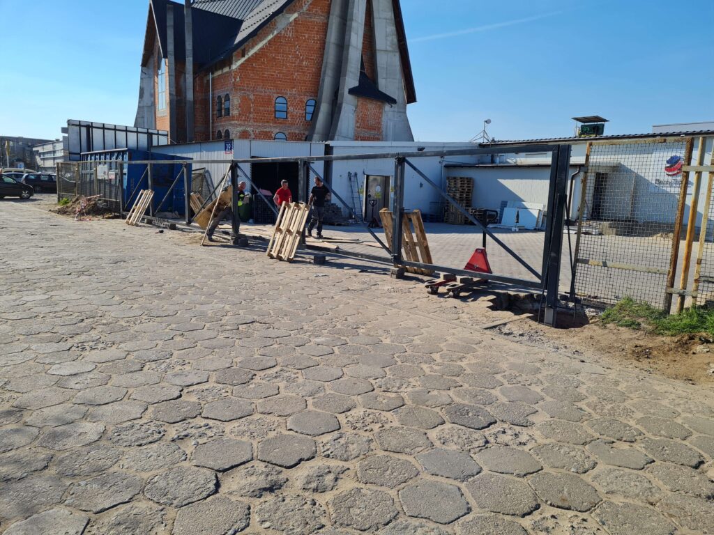 Sortownia borówki - usługi remontowo budowlane na terenie całej Polski PaketPro